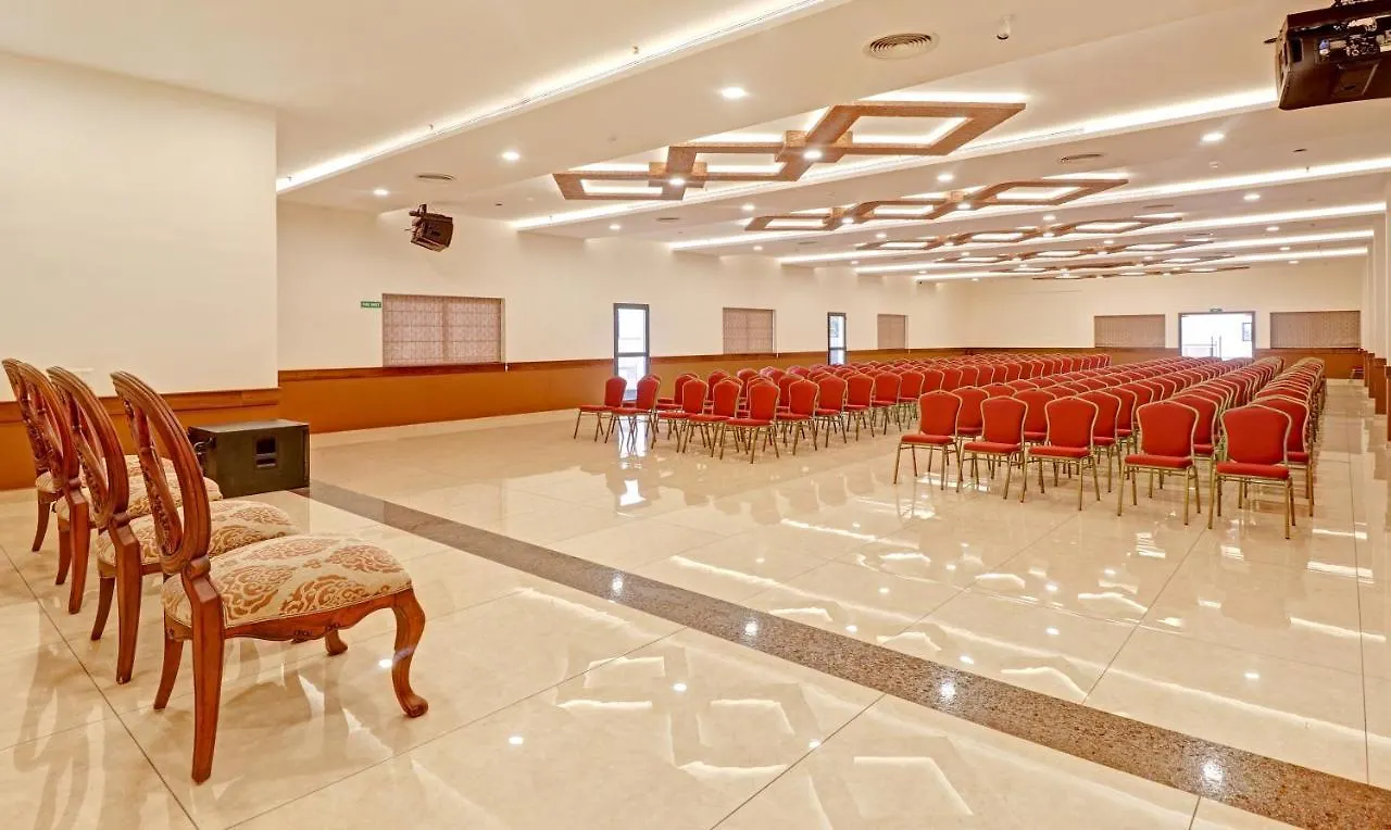 Treebo Premium Vahada 7 Minutes Drive From Ambalapuzha Sree Krishna Swamy Temple Hotel Alappuzha 4*,  India