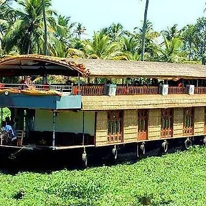 Jct Houseboats Hotel